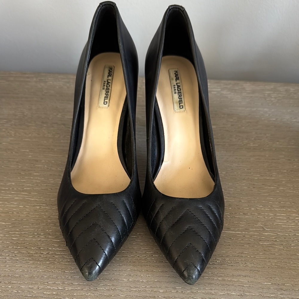 Karl Lagerfeld Black Quilted Heels - great condition